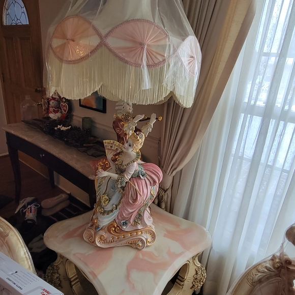 French Rossi Furniture 11 pc set - Picture 3 of 5